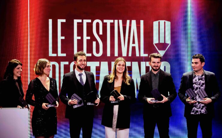 Pour les participants du premier concours “Le Festival des Talents” du réseau Arthur Bonnet, l’enjeu consistait à proposer leurs plus belles créations d’espaces cuisines, c’est-à-dire celles illustrant pleinement la promesse de la marque-enseigne : « Le vrai sur mesure se crée avec vous ».