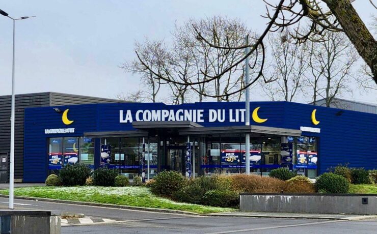 L’enseigne (reprise par le groupe Finadorm fin 2022), qui souhaite accroître sa présence dans l’Hexagone, s’affiche plus que jamais en recherche active, à la fois de locaux et de futurs dirigeants, pour ouvrir de nouvelles franchises et/ou de nouvelles succursales.