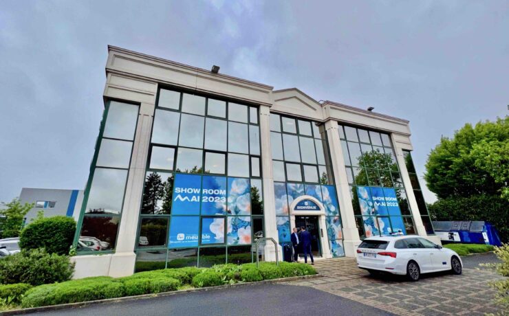 Les 9, 10 et 11 mai derniers, au siège du groupe, l’UCEM organisait son “Showroom Monsieur Meuble Mai 2023”, dont l’objectif, comme son nom l’indique, consistait à dévoiler au réseau de multispécialistes milieu/haut de gamme la collection Monsieur Meuble automne-hiver 2023. Petite synthèse de ce qu’il fallait en retenir.