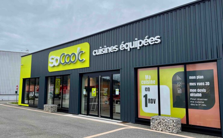 À la tête de ce nouveau point de vente : Ludovic et Sonia Magro, deux commerçants passionnés. En couple à la ville et dans le travail depuis 27 ans, ils sont déjà propriétaires d’un magasin sous enseigne Mobalpa.