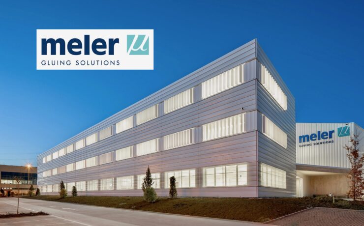 Le spécialiste des solutions d’application de colles industrielles pour de nombreux secteurs, au premier rang desquels l’ameublement (matelas, meubles, sièges, bois, transformation de mousse), a choisi de mettre en avant deux innovations : le “Raptor Handy” et le “Foaming”. Explications.