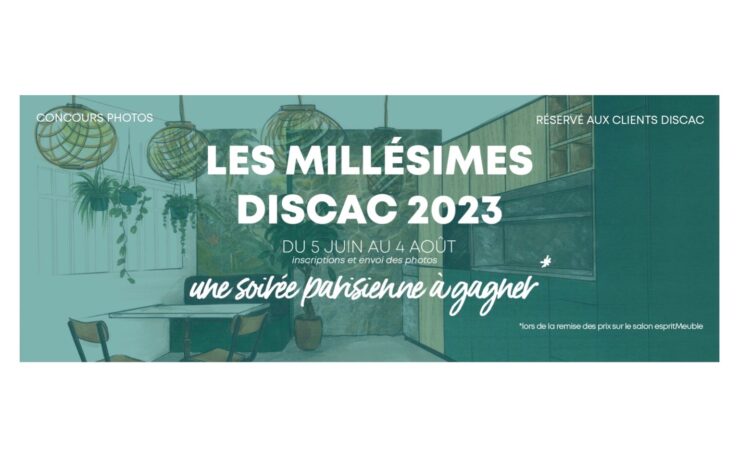 À gagner : une soirée parisienne pour deux ; transport, hébergement et dîner gastronomique au restaurant étoilé “Le Jules Verne”, situé au deuxième étage de la tour Eiffel, la remise des prix ayant lieu à Paris sur le prochain salon EspritMeuble (18-21 novembre), le dimanche 19 novembre 2023, sur le stand de Discac.