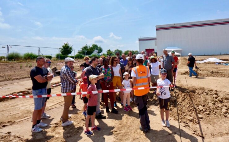 Une fois terminé, le chantier de fouilles (démarré à la mi-avril) sera comblé, afin de laisser place au projet d’extension du site de production de Sélestat, avec la construction d’une nouvelle usine, “U3 bis”.