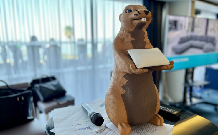 À l’occasion d’un congrès corse qui restera dans les mémoires, les dirigeants de La Halle au Sommeil ont annoncé de gros projets en matière de communication et de marketing, au premier rang desquels le tournage et la diffusion d’un spot TV. Un changement de cap historique pour l’enseigne à la Marmotte.