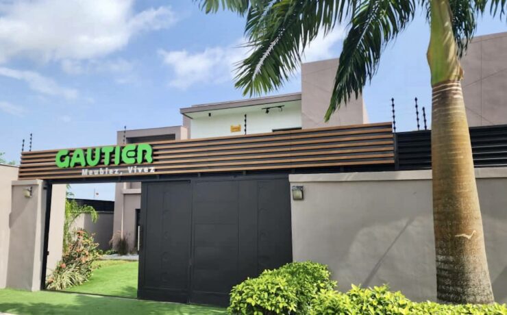 Déjà présent en Afrique depuis treize ans, Gautier compte aujourd’hui dix points de vente sur le continent africain. L’enseigne de meubles contemporains fabriqués en France affiche de grandes ambitions dans cette région du monde. Elle projette notamment de s’implanter bientôt au Togo et de poursuivre ses recherches de partenariats en Afrique du Sud.