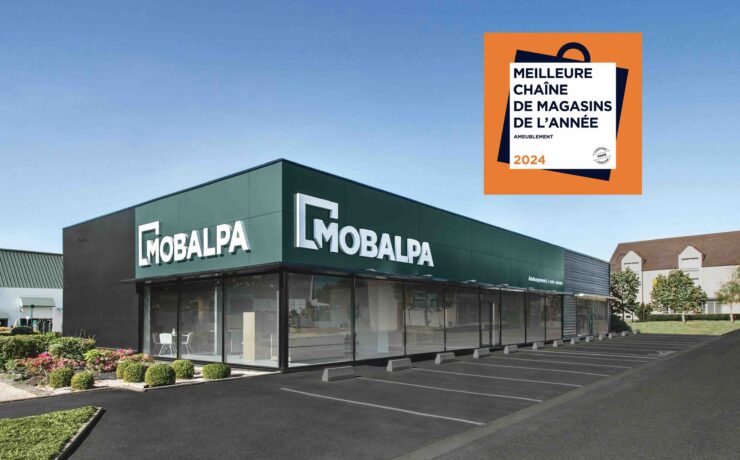 Récemment obtenu par Mobalpa, le trophée “Meilleure Chaîne de Magasins”, qui se base sur une évaluation factuelle des enseignes préférées des Français, traduit notamment la reconnaissance d’un réseau composé à ce jour de 278 points de vente, dont 235 en France. Celui-ci va renouveler prochainement sa communication, en dévoilant début 2024 une toute nouvelle campagne.