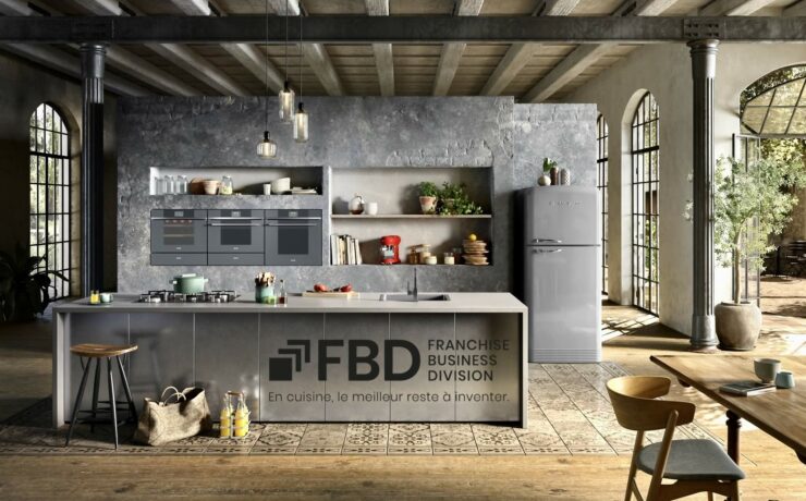 Priorité du groupe : l’inauguration de nouveaux magasins en France, mais aussi à l’étranger. Le franchiseur projette notamment l’ouverture d’une nouvelle “business unit” Ixina en Espagne et poursuit ses développements en Amérique Latine, l’un de ses marchés cibles. Afin d’atteindre ses objectifs, FBD prévoit également l’intensification de formations dédiées à l’international au sein de sa “FBD Academy”.