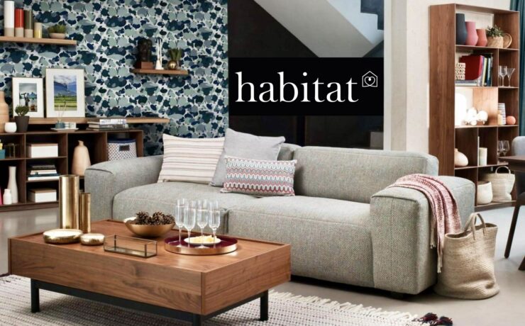 Si la priorité a été donnée au traitement des demandes des clients impactés par la liquidation de l’ancien exploitant de l’enseigne en France (Vente-unique, désormais détenteur de la licence de marque Habitat, annonce avoir validé les premiers dossiers des consommateurs concernés), le site Habitat.fr devrait redevenir marchand courant juin 2024. Mais pour quoi faire ?