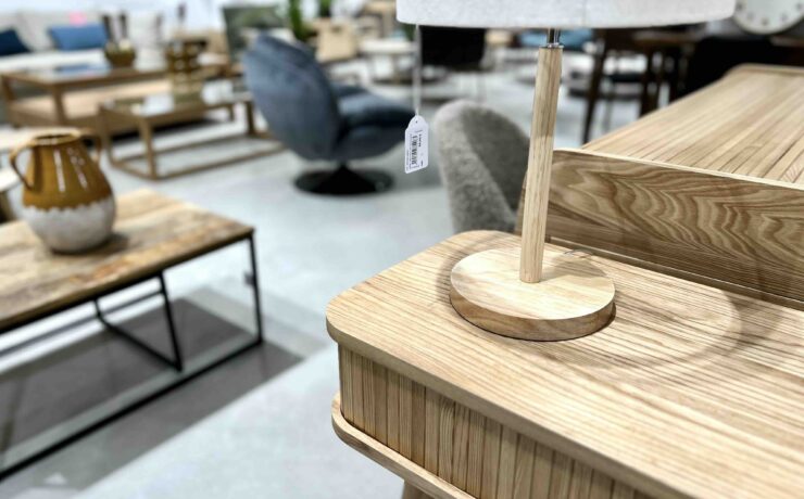 Contrairement au mois de février, aucun segment ne parvient cette fois-ci à tirer son épingle du jeu en mars. La literie, jusqu’alors épargnée, voit son activité chuter, même si ce marché est celui qui enregistre le plus faible recul de ses ventes sur le mois. Le plus fort repli est une nouvelle fois enregistré par la cuisine.