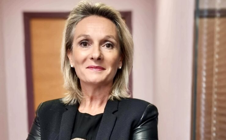 La directrice générale de la coopérative Group Digital (entre autres responsabilités), a été élue présidente de la FENACEREM (Fédération du commerce et services de l’électrodomestique et du multimédia) par le conseil d’administration de la fédération. Premier objectif de la nouvelle présidente : finaliser la fusion-absorption de la FENACEREM et de la FNAEM au sein de la CNEF d’ici à fin 2025.