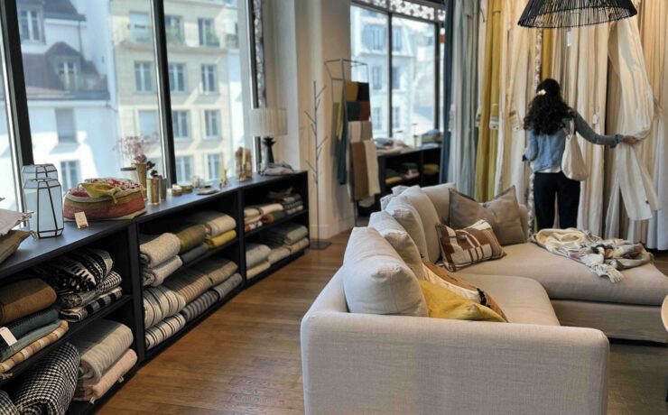 Aucune famille de produits ne se démarque sur le mois d’avril et toutes enregistrent de forts reculs de leurs performances. Ce sont encore une fois la cuisine et la salle de bains qui ferment la marche. À l’inverse, la literie enregistre le plus faible recul, mais dans des proportions proches de celles du marché cette fois-ci. 