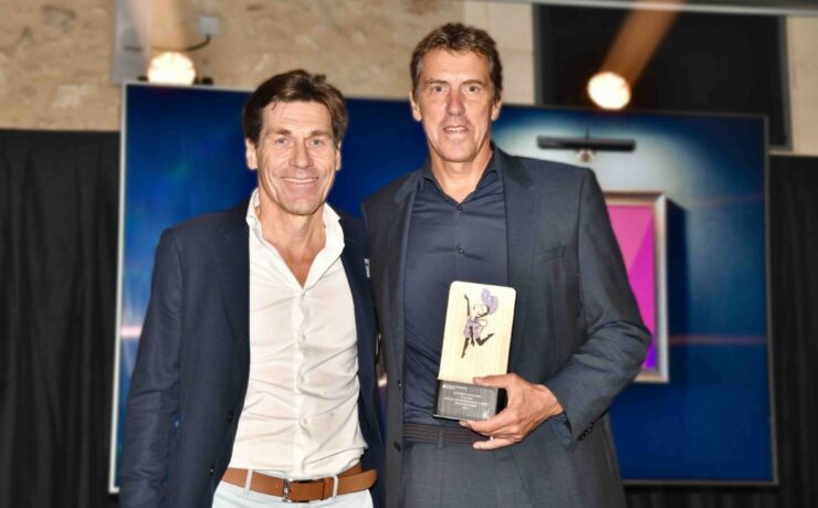 C’est à l’occasion de la 32e édition du “Prix EY de l’Entrepreneur de l’Année”, que Jean-Rémy Bergounhe, président fondateur de Finadorm, a été primé fin septembre dernier pour la région Occitanie. Selon l’entrepreneur, ce prix reflète l’engagement de Finadorm et de tous ses collaborateurs à créer, fabriquer et distribuer des biens au service du mieux-vivre de tous.