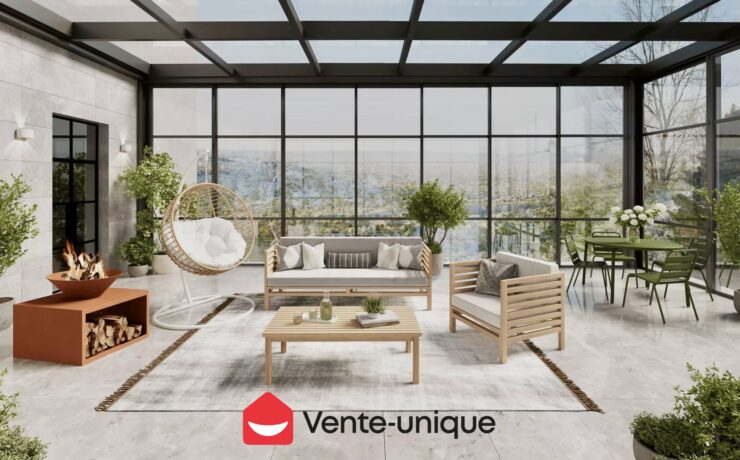 Malgré un marché domestique morose, le distributeur en ligne de mobilier maintient son rythme de croissance à deux chiffres. Par ailleurs, ces prochains mois, la relance commerciale de la marque Habitat (réactivée en juin dernier) va s’appuyer sur l’enrichissement de la gamme (nouveautés et rééditions de modèles iconiques) ; en parallèle de quoi le groupe va mettre en place une politique de licence avec des acteurs spécialisés, afin de créer de nouveaux produits et de s’étendre à de nouveaux canaux de distribution.