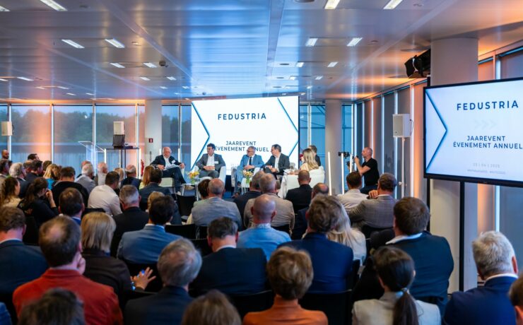 Outre-Quiévrain, le chiffre d'affaires de l'industrie de l'ameublement a baissé d'environ 7 % en 2024, pour la deuxième année consécutive, passant ainsi sous la barre des 2 milliards d'euros. En cause : une régression générale de la demande et un secteur de l’immobilier à la peine. C’est pourtant de ce côté que la fédération belge de l’industrie de l’ameublement voit des raisons d’espérer, puisque l’immobilier belge a fortement progressé au premier trimestre 2025.