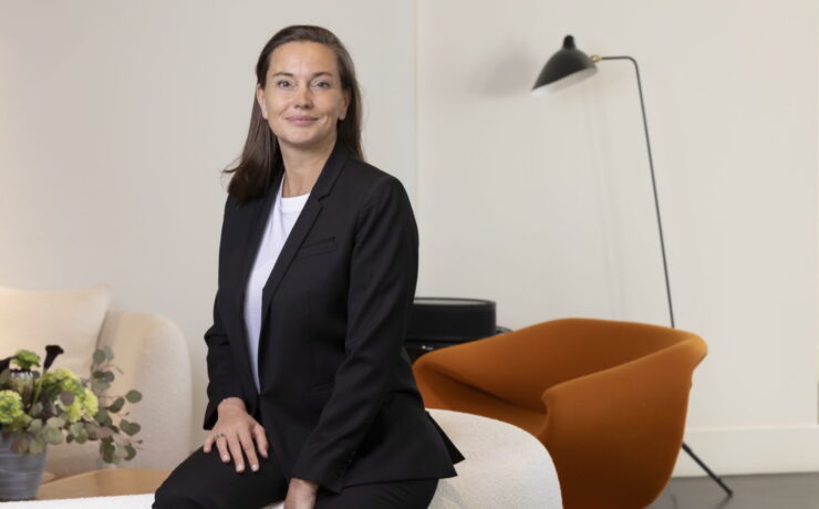 À la direction générale de l’entreprise du groupe Galeries Lafayette, cette professionnelle reconnue des secteurs du commerce omnicanal et de l’équipement de la maison aura pour mission d’accompagner un nouveau cycle de croissance pour La Redoute (en France comme à l’international) et de renforcer son positionnement d’acteur e-commerce majeur des domaines du prêt-à-porter… et de la maison.