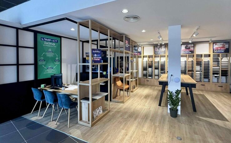 À la tête de ce point de vente franchisé flambant neuf : Matéo Tomasi qui, avec l’ouverture d’Ixina Brignoles, franchit une nouvelle étape aux côtés de l’enseigne du groupe FBD. Quant aux dirigeants de celle qui s’est donnée pour mission de “démocratiser la cuisine sur mesure accessible et de qualité”, ils ont plus que jamais pour ambition de poursuivre son développement et disent vouloir atteindre les 250 magasins en France (versus 192 à ce jour).