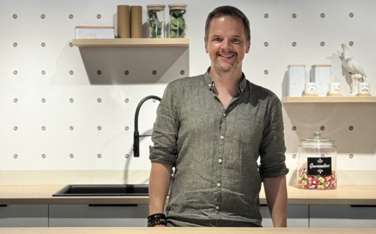 La direction de l’enseigne du groupe Fournier (Mobalpa, Perene, Hygena, Delpha) profite de l’ouverture d’une nouvelle unité franchisée à Vincennes (94) pour souligner qu’elle poursuit activement son expansion en Île-de-France, avec environ 25 opportunités d’ouvertures identifiées sur l’ensemble des départements franciliens, y compris Paris intra-muros. Plusieurs inaugurations sont d’ores et déjà programmées pour 2025 et 2026.